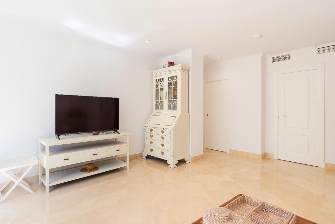 מארבלה Elviria Playa White Pearl Beach מראה חיצוני תמונה