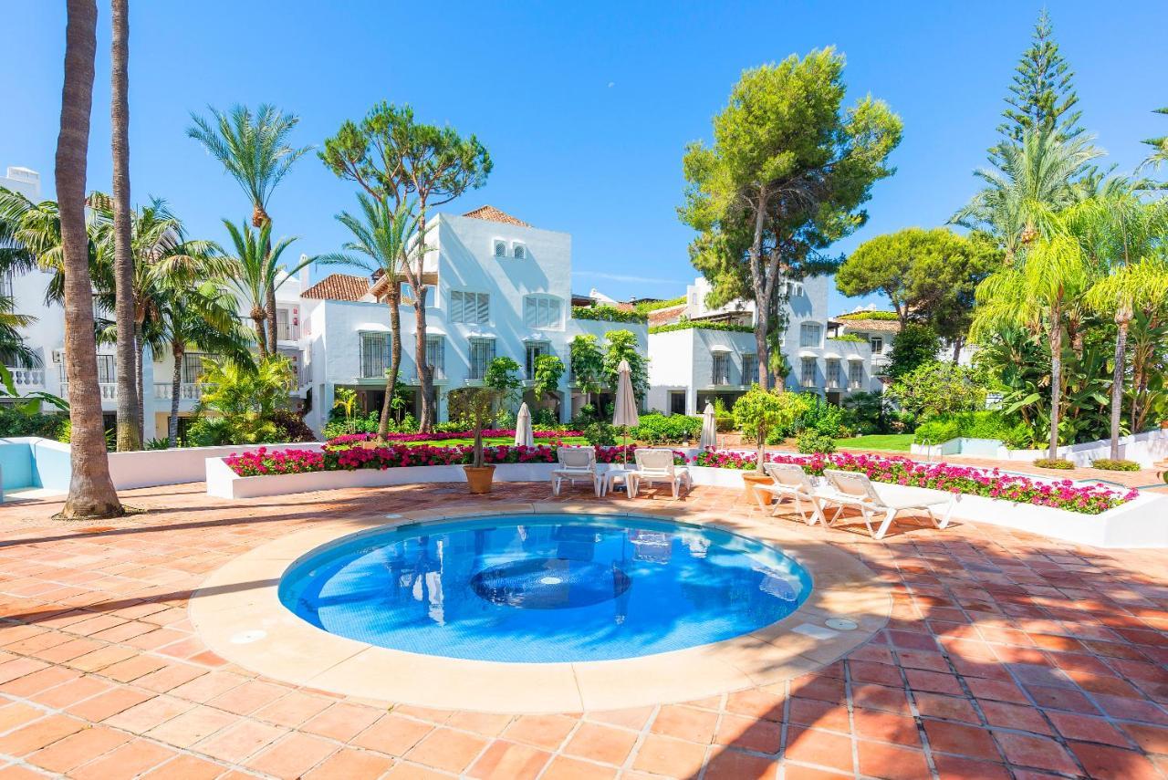 מארבלה Elviria Playa White Pearl Beach מראה חיצוני תמונה