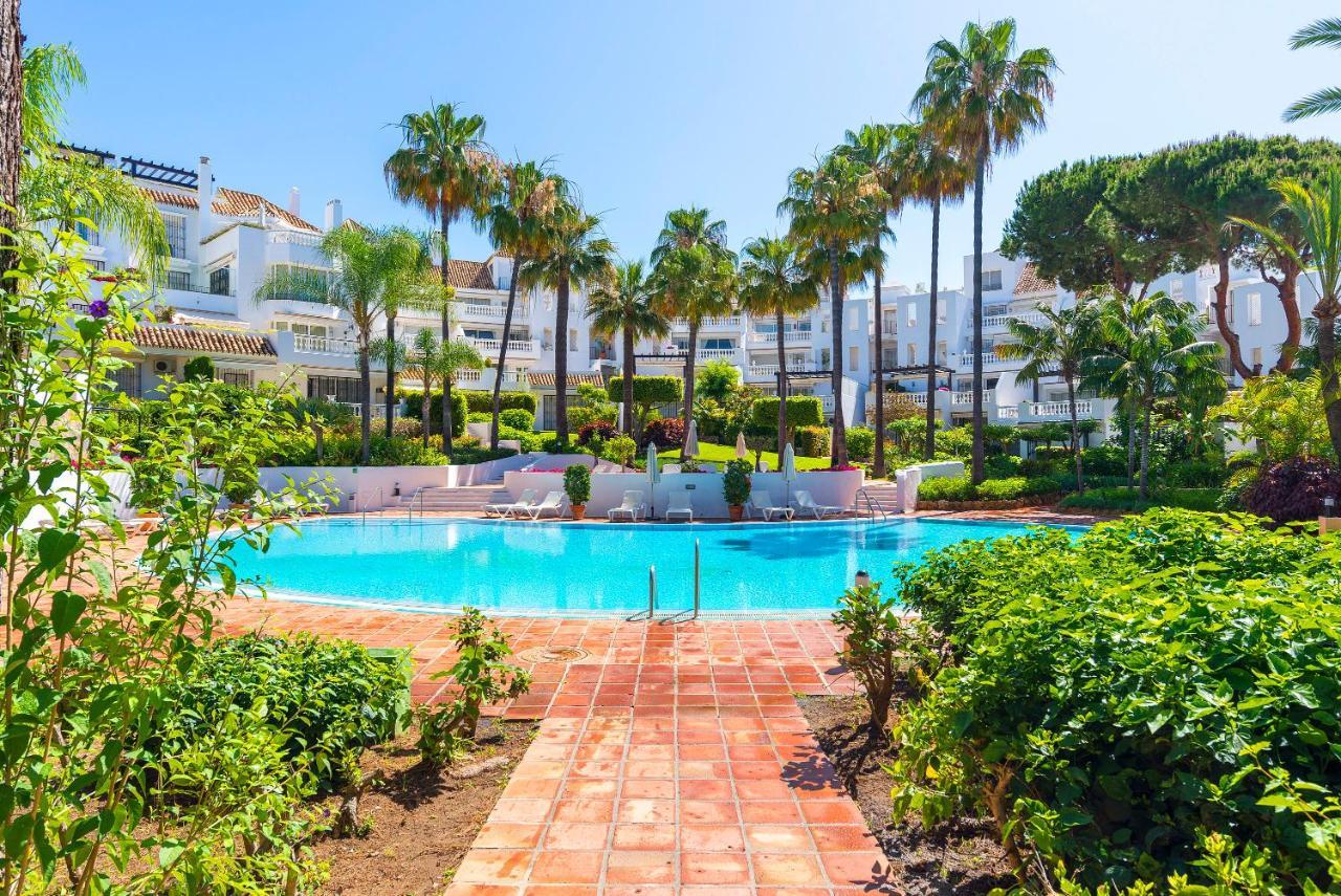 מארבלה Elviria Playa White Pearl Beach מראה חיצוני תמונה