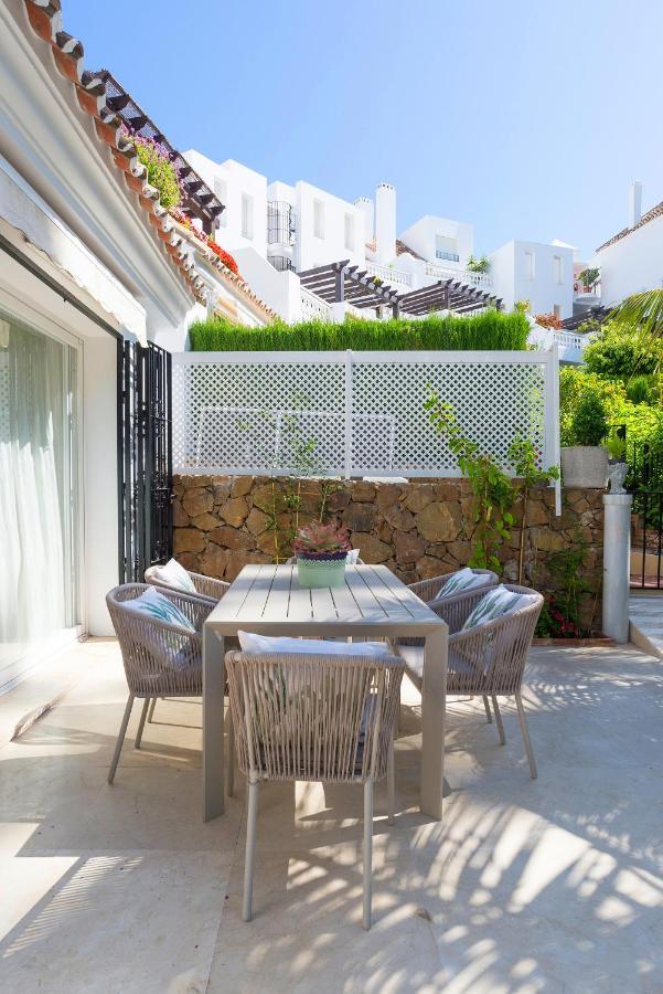 מארבלה Elviria Playa White Pearl Beach מראה חיצוני תמונה