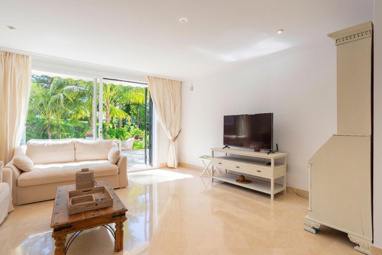 מארבלה Elviria Playa White Pearl Beach מראה חיצוני תמונה