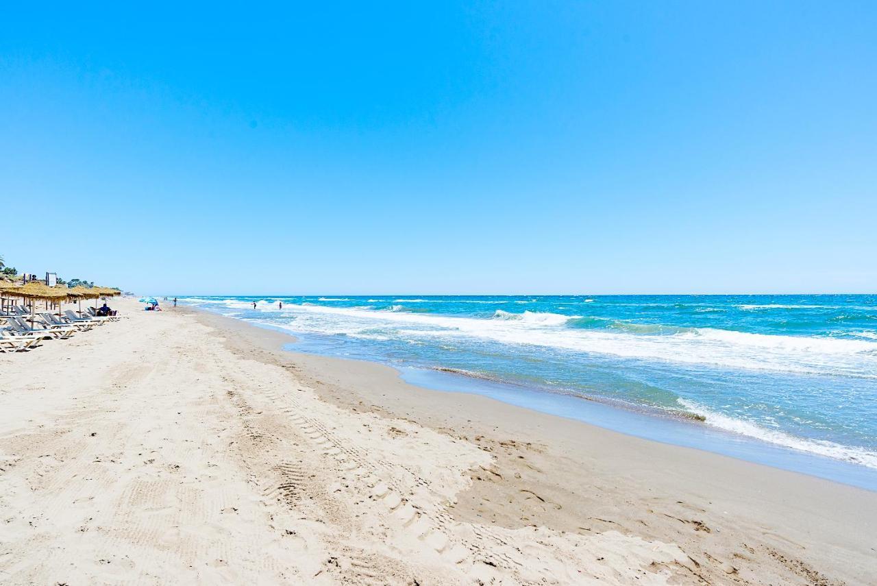 מארבלה Elviria Playa White Pearl Beach מראה חיצוני תמונה