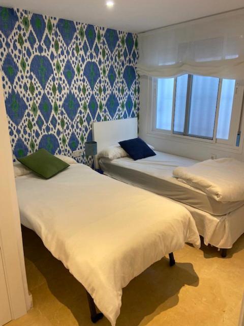 מארבלה Elviria Playa White Pearl Beach מראה חיצוני תמונה